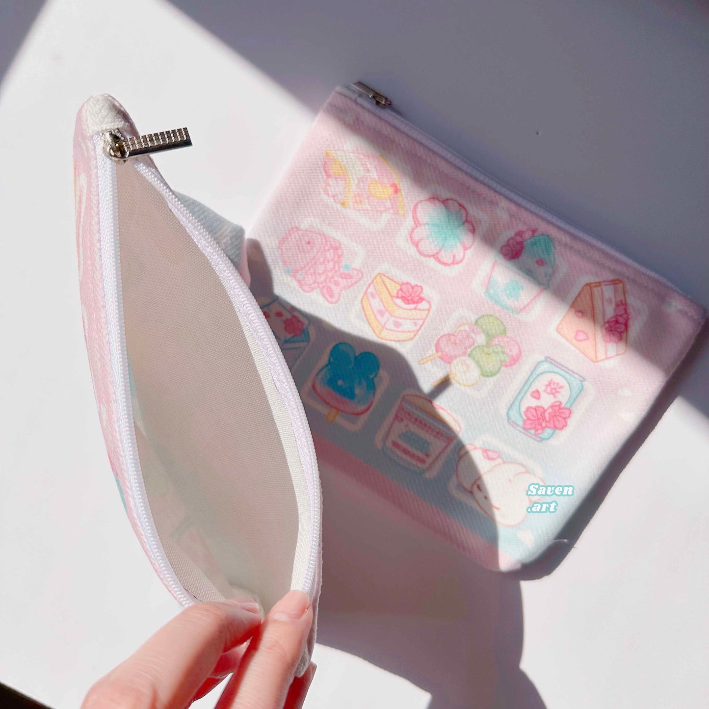 Pouch: Sakura Snacks