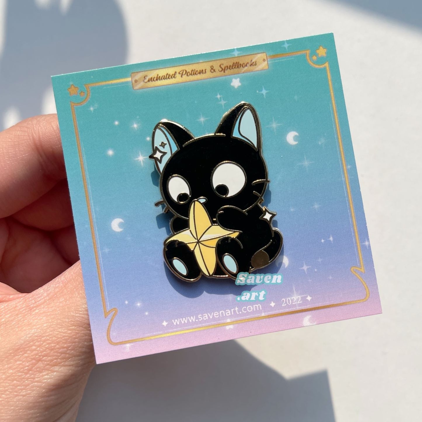Enamel Pin: Cat Kuro